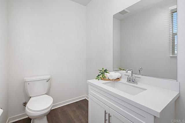 313 Brookside Way, Santee, CA 92071