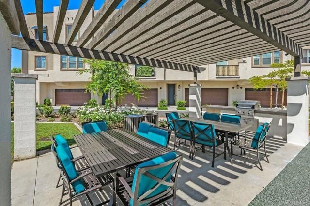 313 Brookside Way, Santee, CA 92071