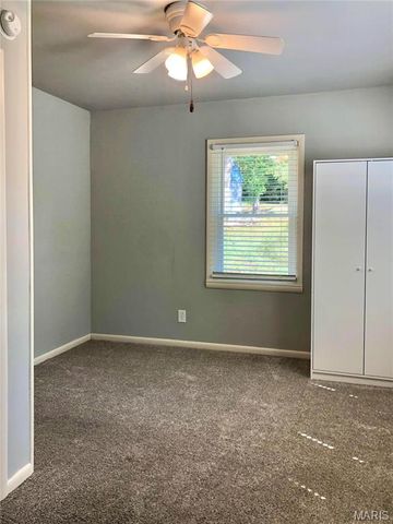 28 Rolla Gardens, Rolla, MO 65401