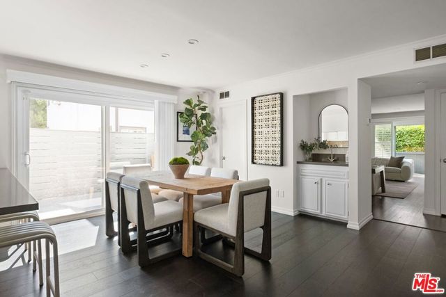 2912 Montana Avenue 2, Santa Monica, CA 90403