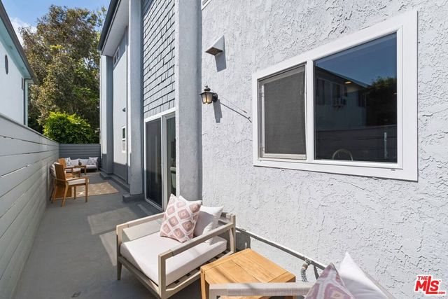 2912 Montana Avenue 2, Santa Monica, CA 90403