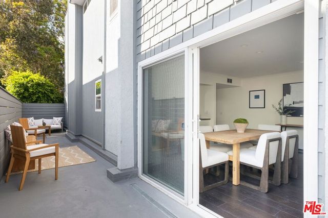 2912 Montana Avenue 2, Santa Monica, CA 90403