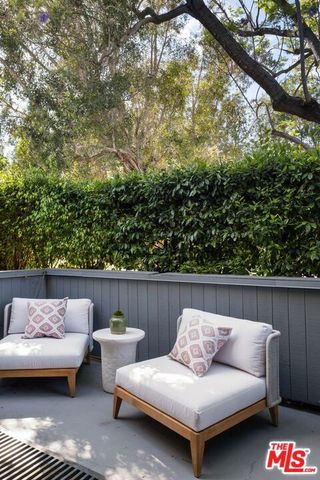 2912 Montana Avenue 2, Santa Monica, CA 90403