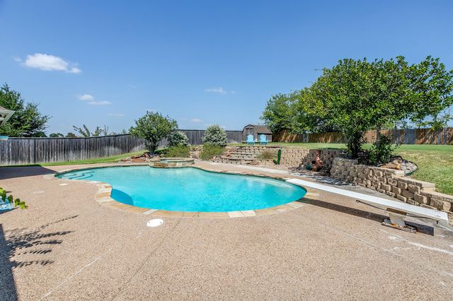 2274 Arbor Spring Court, Cleburne, TX 76033
