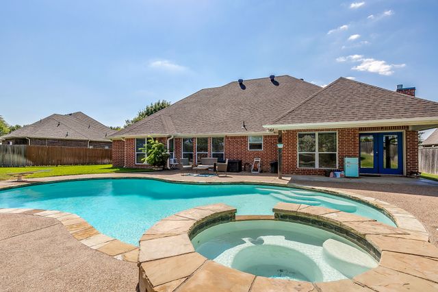 2274 Arbor Spring Court, Cleburne, TX 76033