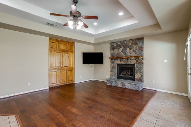 2274 Arbor Spring Court, Cleburne, TX 76033