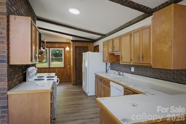 2671 Shady Grove Road, Connelly Springs, NC 28612