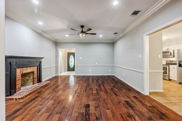 1102 Churchill Lane, Greenville, TX 75402