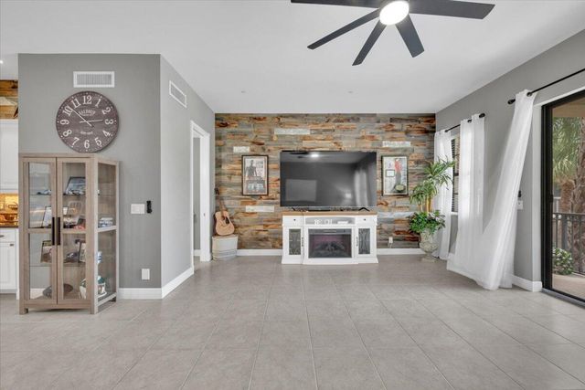 502 Del Sol Circle, Tequesta, FL 33469