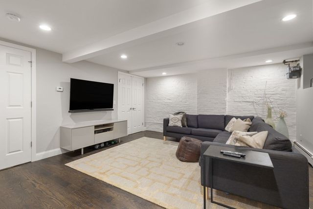 14 Beckler Ave, Boston, MA 02127