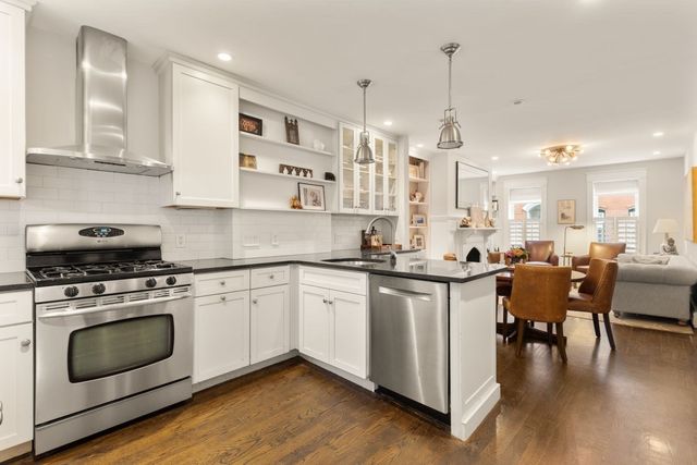 14 Beckler Ave, Boston, MA 02127