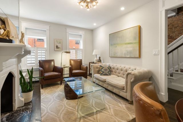 14 Beckler Ave, Boston, MA 02127