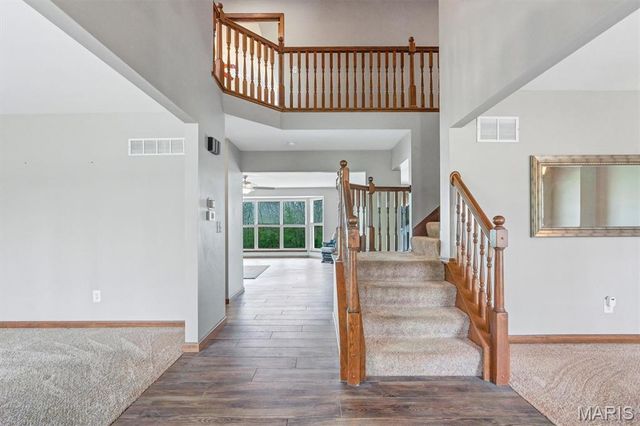 2424 Lone Trail Drive, Foristell, MO 63348