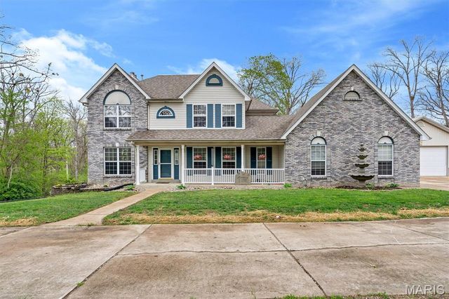 2424 Lone Trail Drive, Foristell, MO 63348
