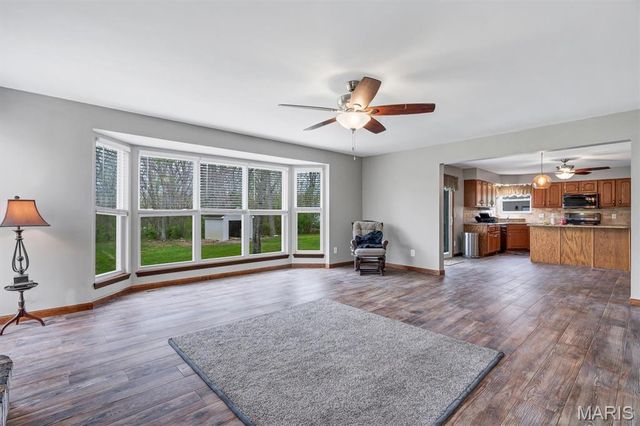 2424 Lone Trail Drive, Foristell, MO 63348