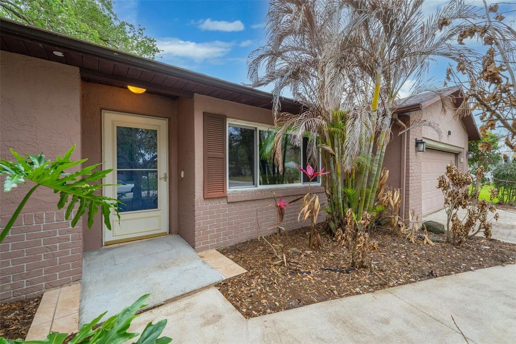 Image 2 of property listing at 829 WESTPORT DRIVE, Rockledge, FL 32955