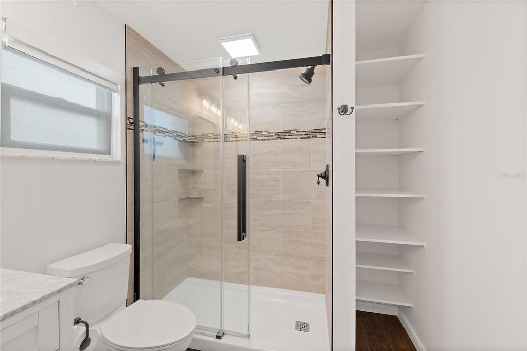 Image 12 of property listing at 829 WESTPORT DRIVE, Rockledge, FL 32955