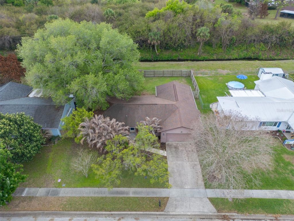 Image 29 of property listing at 829 WESTPORT DRIVE, Rockledge, FL 32955
