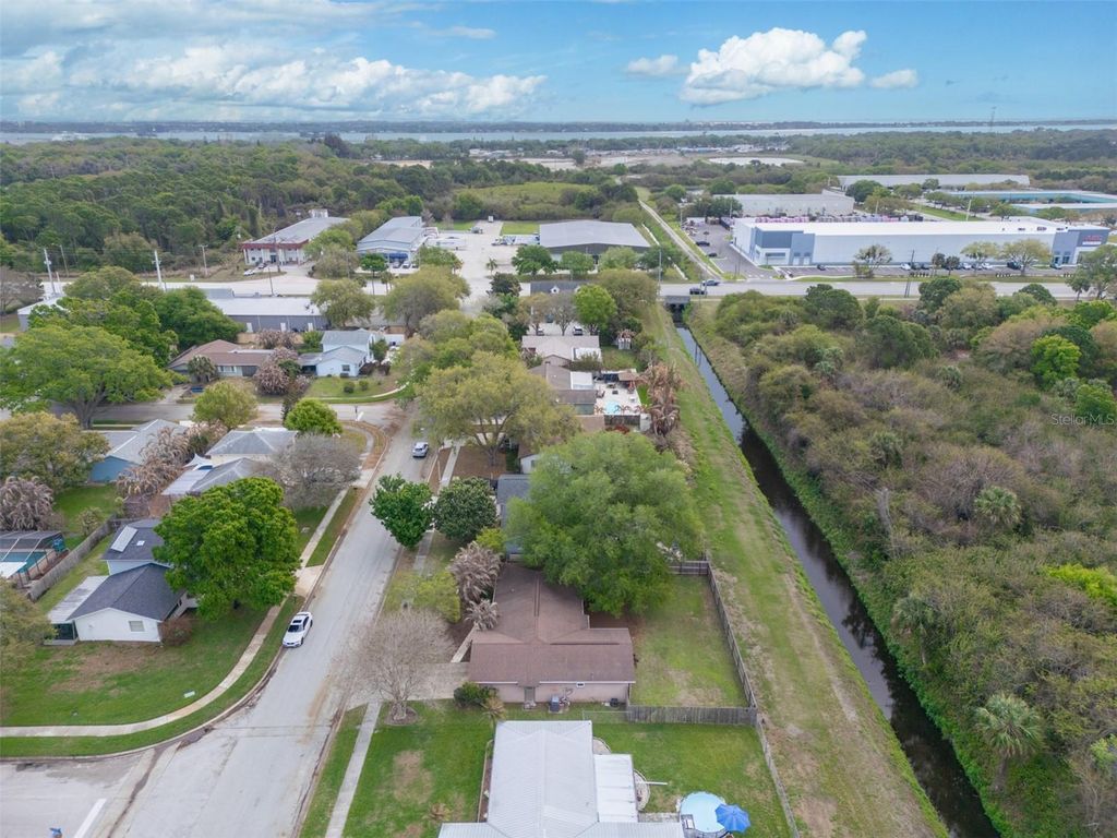 Image 32 of property listing at 829 WESTPORT DRIVE, Rockledge, FL 32955