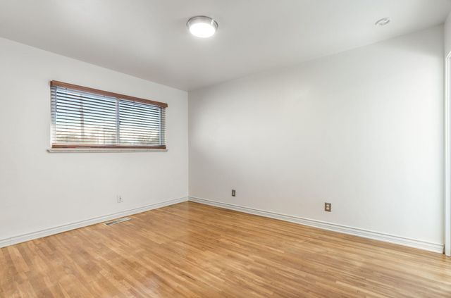 2940 San Joaquin Avenue SE, Albuquerque, NM 87106