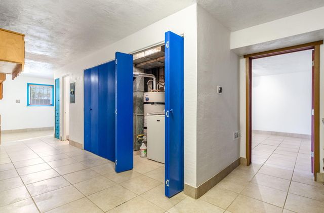 2940 San Joaquin Avenue SE, Albuquerque, NM 87106