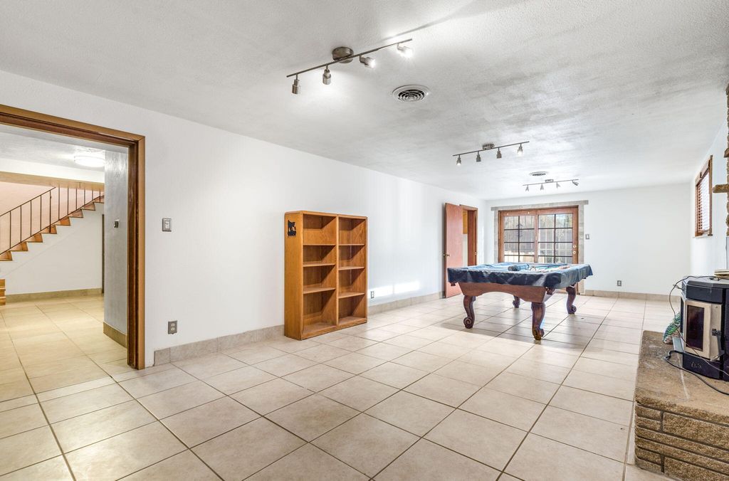 Image 26 of property listing at 2940 San Joaquin Avenue SE, Albuquerque, NM 87106