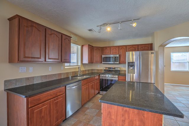 6144 Full Moon Avenue NW, Albuquerque, NM 87114