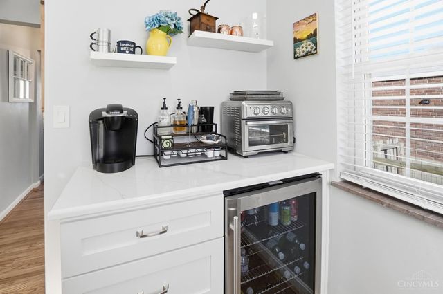 4240 Dartmouth Drive, Cincinnati, OH 45217