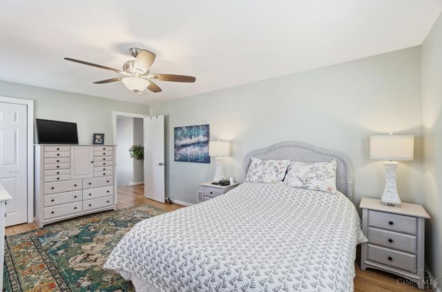 4240 Dartmouth Drive, Cincinnati, OH 45217