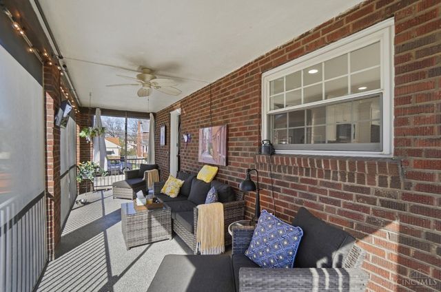 4240 Dartmouth Drive, Cincinnati, OH 45217