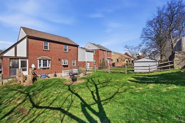 4240 Dartmouth Drive, Cincinnati, OH 45217