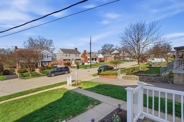 4240 Dartmouth Drive, Cincinnati, OH 45217