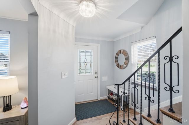 4240 Dartmouth Drive, Cincinnati, OH 45217