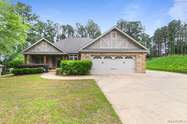 208 Southern Hills Drive, Wetumpka, AL 36093