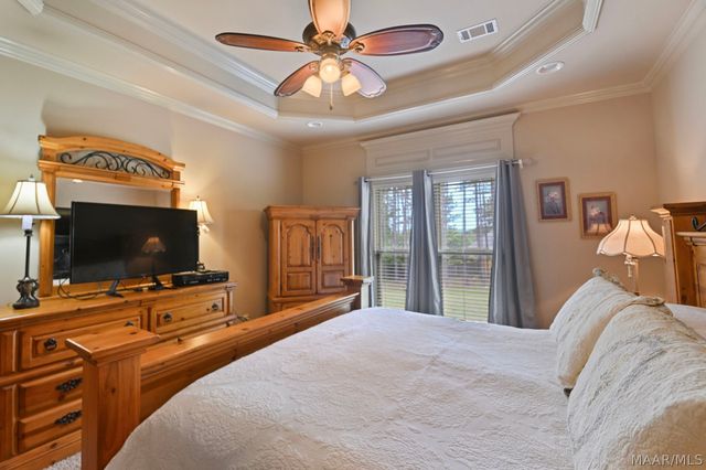 208 Southern Hills Drive, Wetumpka, AL 36093