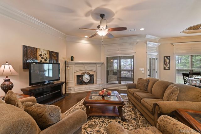 208 Southern Hills Drive, Wetumpka, AL 36093