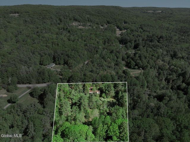 102 Barney Road, Greenfield, NY 12850