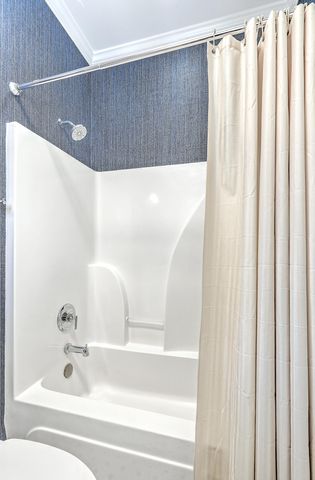 152 Spring Street E, Charleston, SC 29403