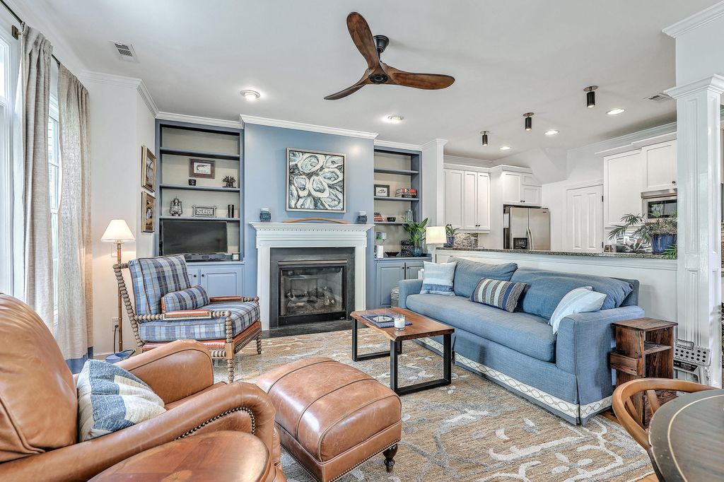 152 Spring Street E, Charleston, SC 29403