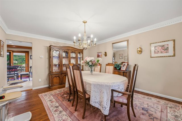 3 Cragmere Oval, New City, NY 10956