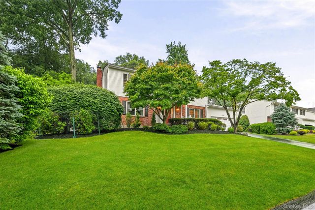 3 Cragmere Oval, New City, NY 10956