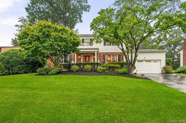 3 Cragmere Oval, New City, NY 10956