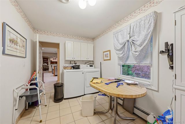 3 Cragmere Oval, New City, NY 10956
