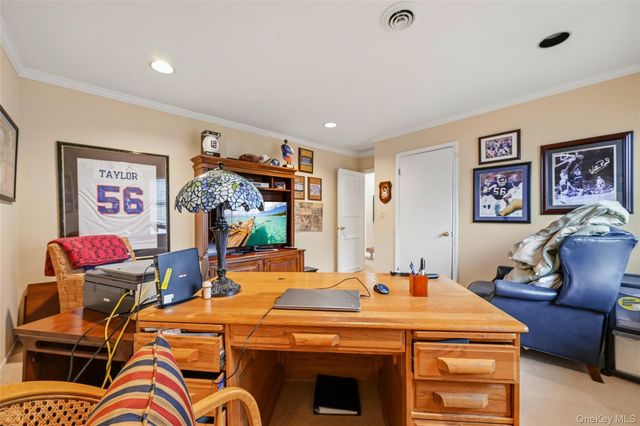 3 Cragmere Oval, New City, NY 10956