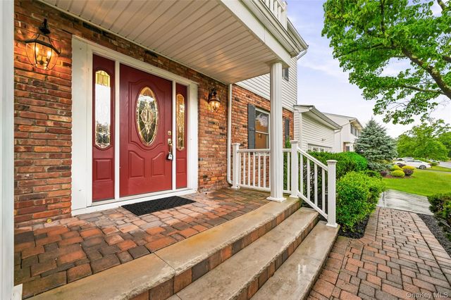 3 Cragmere Oval, New City, NY 10956