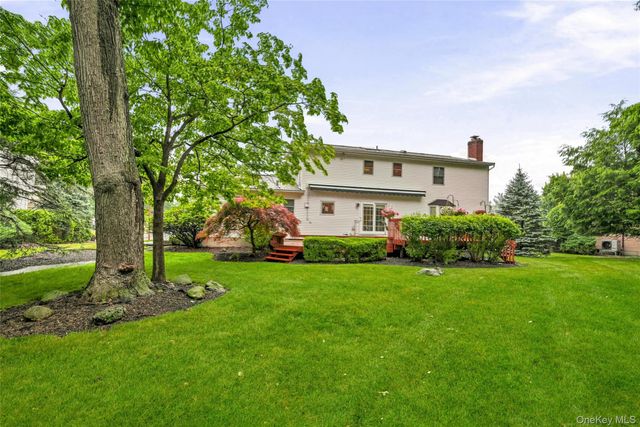 3 Cragmere Oval, New City, NY 10956