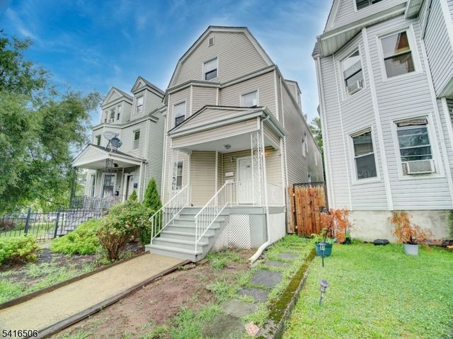 198 N 17Th St 2, East Orange City, NJ 07017