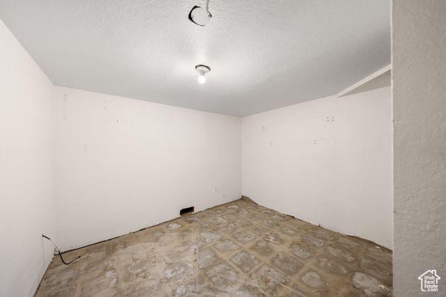 726 E 29TH, Ogden, UT 84403