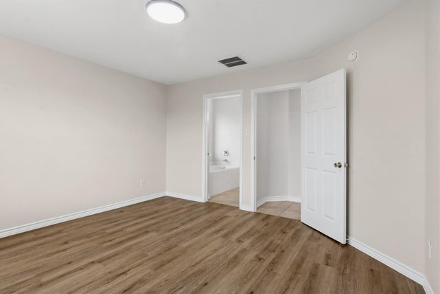 9210 Wichita Drive, La Porte, TX 77571