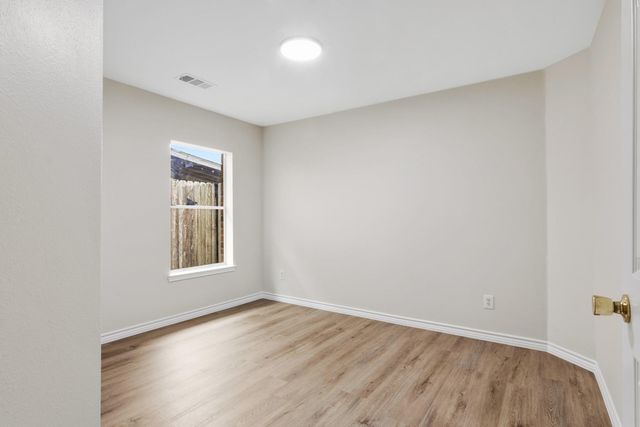 9210 Wichita Drive, La Porte, TX 77571